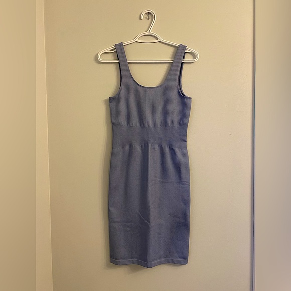 NWOT ✨ Balance Athletica (Vitality) Linear Midi Dress - Picture 1 of 9